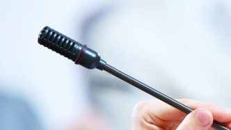 網(wǎng)民“嘉寶”在直播間發(fā)布侮辱性言論，湖南益陽警方通報