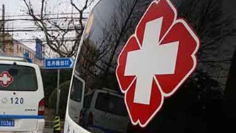廣西田東北站一成人旅客跳入股道受傷，已被及時送醫(yī)救治