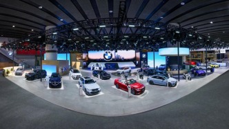 廣州車展“靚”產(chǎn)品與“曬”技術(shù)，寶馬集團(tuán)大展2026新世代信心