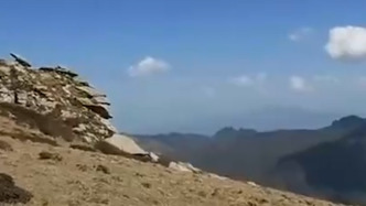 西安警方通報(bào)3人違規(guī)穿越秦嶺被困：已移交相關(guān)部門處理