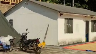 广西那坡县一村民反映无法建房住篮球场4年，涉事副局长否认强占宅基地