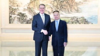 中聯(lián)部部長劉海星會見美國駐華大使龐德偉