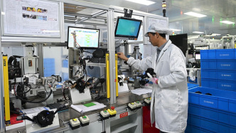 稅收數據顯示：10月份高端制造、創(chuàng)新產業(yè)、數實融合三大領域保持穩(wěn)健增長