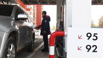 前10月稅務(wù)部門(mén)查處高風(fēng)險(xiǎn)加油站3904戶(hù)，查補(bǔ)稅款、滯納金、罰款共36.44億