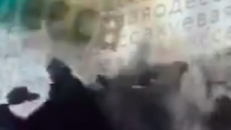 烏克蘭男子遭強(qiáng)制征兵，當(dāng)場(chǎng)掏出炸彈自爆