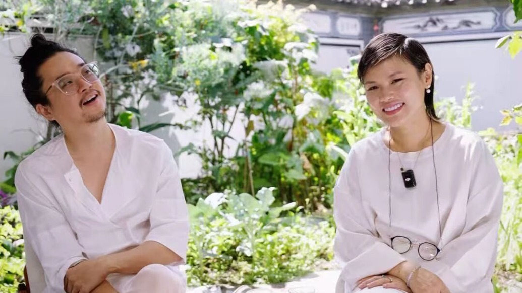 夫妻倆同年同月同日生：無論在哪相遇，我們終將相愛