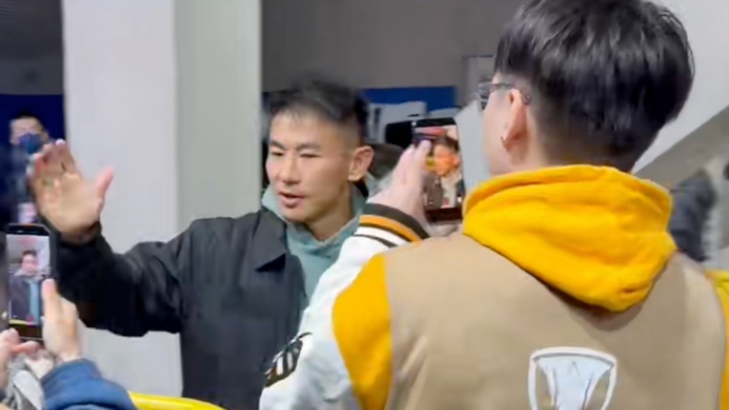 于漢超職業(yè)生涯謝幕告別，下賽季將加入申花教練組