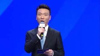 康辉人民日报撰文：新闻人面临前所未有的冲击，但亦是转机