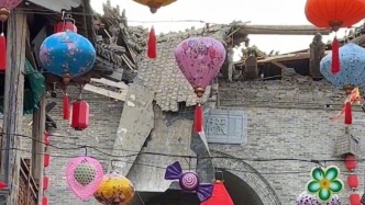 河北石家庄通报龙泉古镇望景楼部分垮塌：无伤亡，非文物建筑