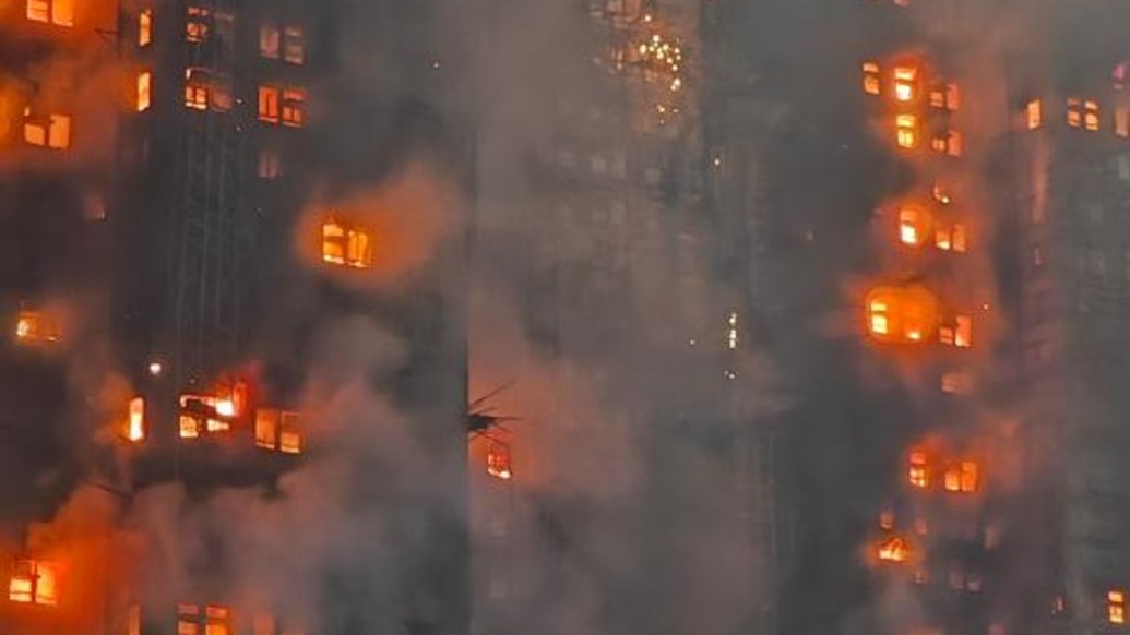 中国香港奥运冠军江旻憓：向火灾罹难者致以沉痛哀悼