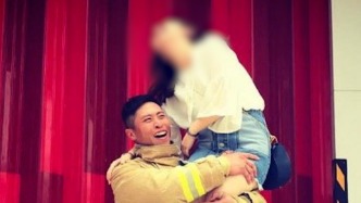 37岁香港殉职消防员何伟豪入职消防处约9年，与女友相恋近10年