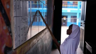 特稿｜母語(yǔ)還是英語(yǔ)？非洲人口大國(guó)的教育之爭(zhēng)與文化拉扯