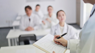 浙江：推动省级医院分院区错位发展，坚决避免向基层虹吸式引才