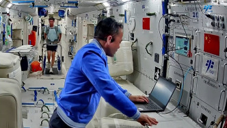 神舟二十一号乘组开展首次全系统压力应急演练