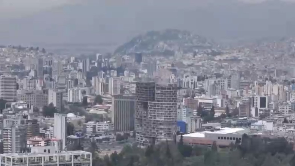 特朗普稱委內(nèi)瑞拉空域“被視為關(guān)閉”，多國譴責美威脅委領(lǐng)空主權(quán)