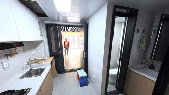 人民日?qǐng)?bào)頭版：上?！傲囫R桶”改造任務(wù)總體完成，惠及群眾的事再難也要想辦法解決