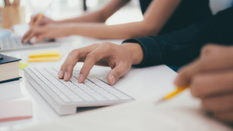 工人日报关注：数字经济带来新机遇，“轻创业”如何走得更远