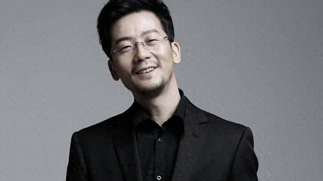 曾被友人調(diào)侃“是不是覺得演戲好就夠了”，陳創(chuàng)坦言自己不善交際限制了發(fā)展