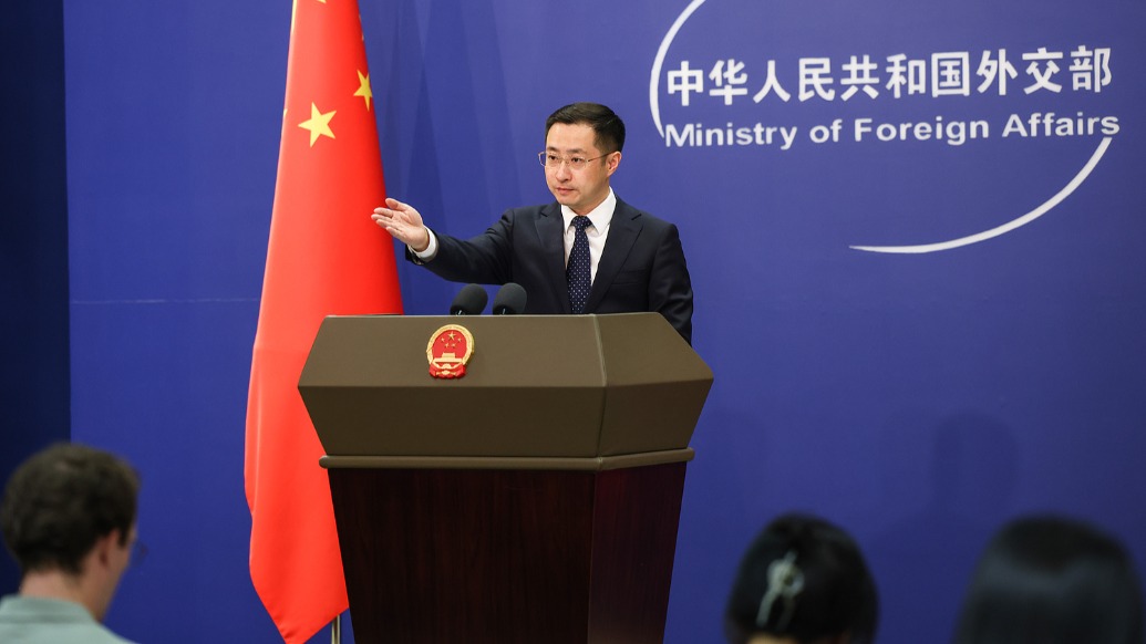 澳大利亚国防部称监测到中国舰队活动，外交部回应