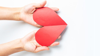 中國(guó)社會(huì)福利基金會(huì)向五家香港慈善組織捐款7500萬(wàn)元