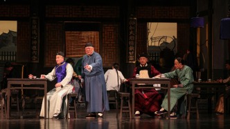 《茶馆》重张迎客，纪念焦菊隐先生诞辰120周年