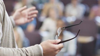 “三分钟学术演讲”逐渐在高校铺开：倒逼选手剥离晦涩术语