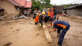 印尼洪灾山体滑坡已致659人遇难，另有475人失踪