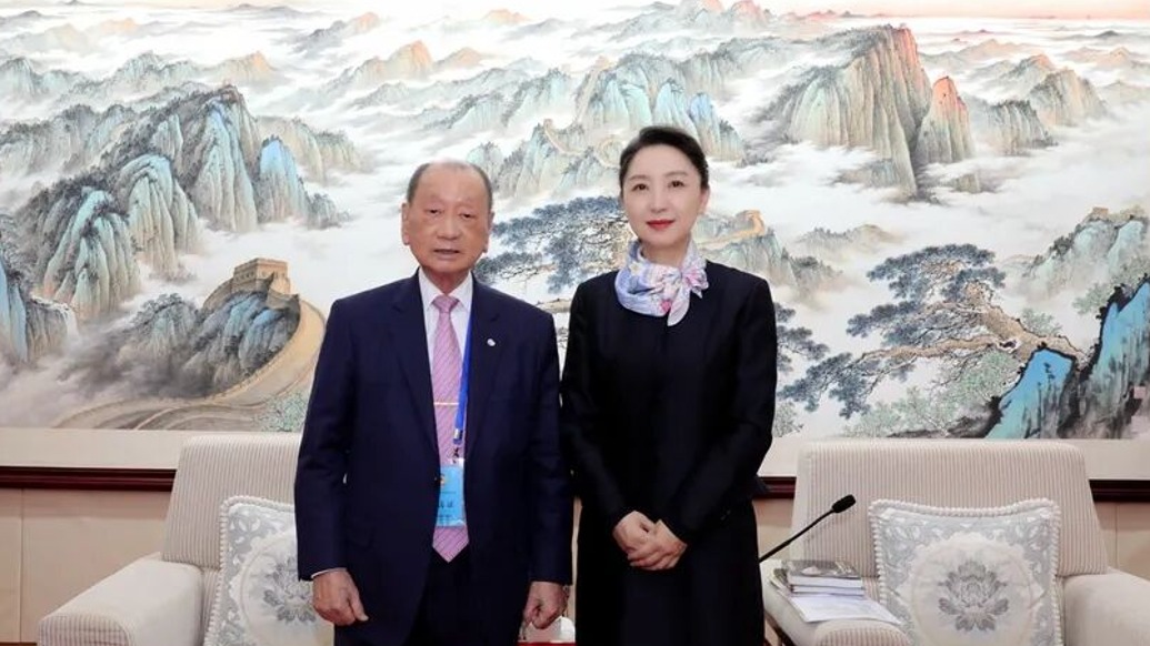 國(guó)臺(tái)辦副主任吳璽會(huì)見臺(tái)灣民意代表交流參訪團(tuán)