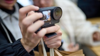 經(jīng)濟(jì)日?qǐng)?bào)頭版聚焦國(guó)潮崛起：中國(guó)制造走向中國(guó)品牌、中國(guó)創(chuàng)造