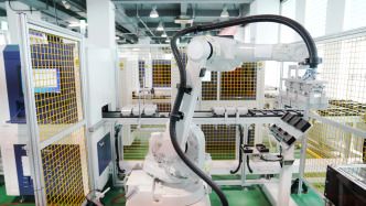 今年前10個月規(guī)上電子信息制造業(yè)增加值同比增長超10%