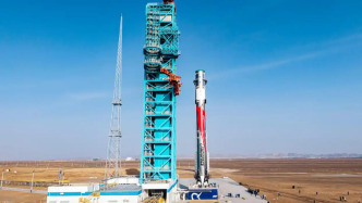 朱雀三号重复使用运载火箭发射入轨