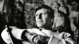 阿摩司·奥兹，一个在两极化社会中被称为“叛徒”的人