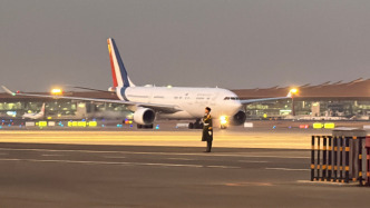 法國總統(tǒng)馬克龍抵達(dá)北京，開啟第四次對(duì)華國事訪問