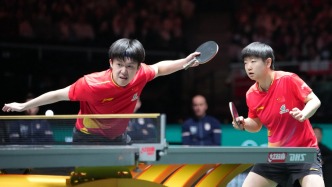 赛场屹线丨“中韩大战”打响！王楚钦、王曼昱领衔出战混团世界杯