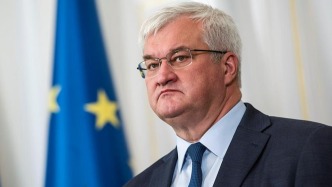 烏外長：北約-烏克蘭理事會會議達成近10億美元新軍援承諾