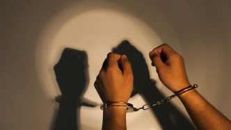 泰國(guó)宣布查獲跨國(guó)詐騙集團(tuán)超100億泰銖資產(chǎn)