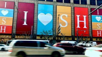 夜讀｜深秋掃街