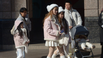 今晨上海气温刷出下半年新低，双休日回暖最高温21℃