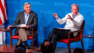 前谷歌CEO预测：未来绝大多数人形机器人将产自中国