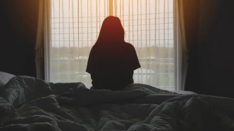 马上评｜“学历套读”的争议不能止于个案解决