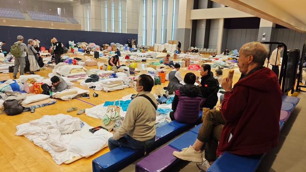 香港大火受灾居民每户生活津贴由5万港币增至10万