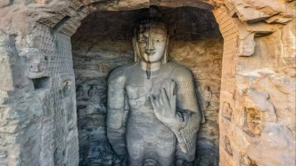 降雨异常致大同云冈石窟局部渗水，官方：第18窟将实施封闭管理