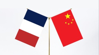 中法發(fā)表多份聯(lián)合聲明