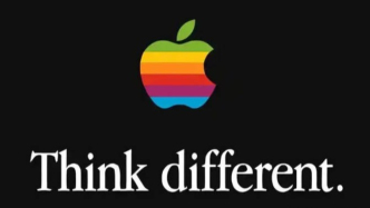 iPhone 17賣爆，靈動(dòng)島與液態(tài)玻璃領(lǐng)導(dǎo)者卻跳槽：AI時(shí)代，蘋果也留不住人才