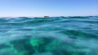 希臘南部海域一艘移民船失控，遇難者或死于失溫和饑餓