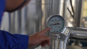 中國成功研制首臺(tái)套110千瓦級(jí)熱耦合海水直接電解制氫系統(tǒng)裝置