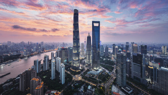 上海浦東打造“青創(chuàng)第一城”，報(bào)告顯示高校AI人才增長(zhǎng)但缺口仍在