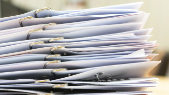 一份高鐵定向班面試名單，未通過名單與百度人名大全高度重合