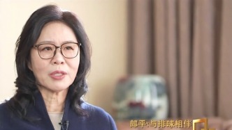 面对面丨与排球相伴，郎平下半场的松弛与新生