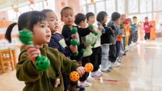 人民日?qǐng)?bào)金軒：在發(fā)展中保障和改善民生